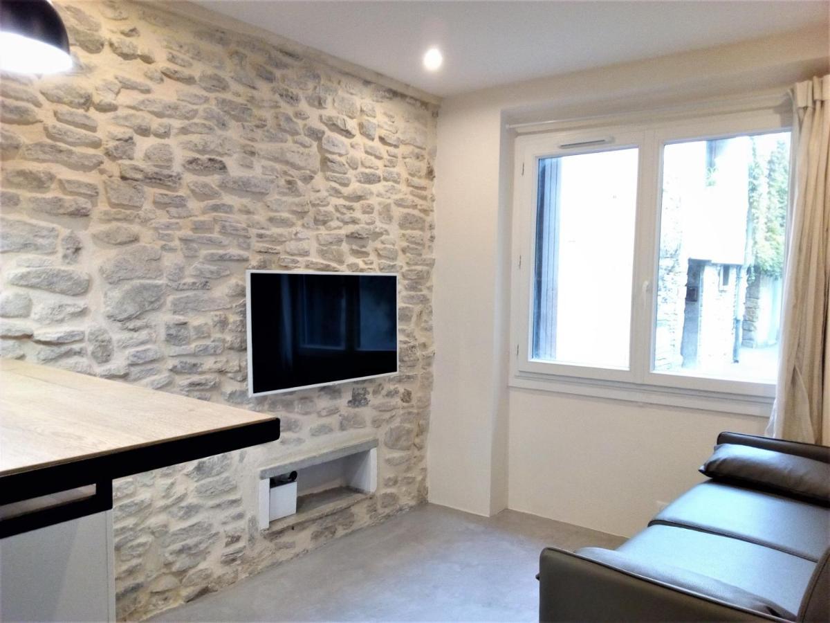 Le Petit Studio - 15 m2 - Centre Ville - Sorgue à 50 m LʼIsle-sur-la-Sorgue Exterior foto