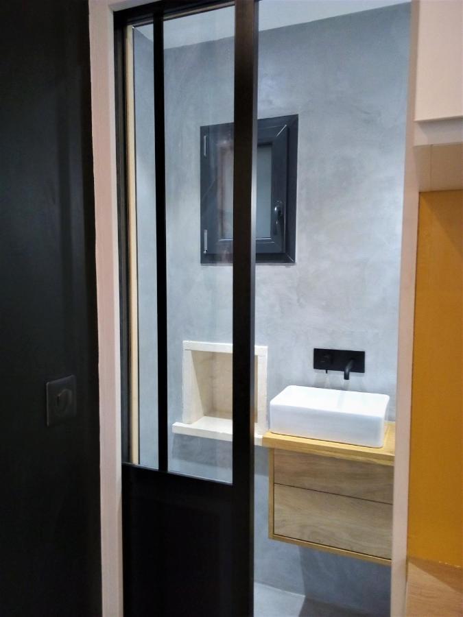 Le Petit Studio - 15 m2 - Centre Ville - Sorgue à 50 m LʼIsle-sur-la-Sorgue Exterior foto