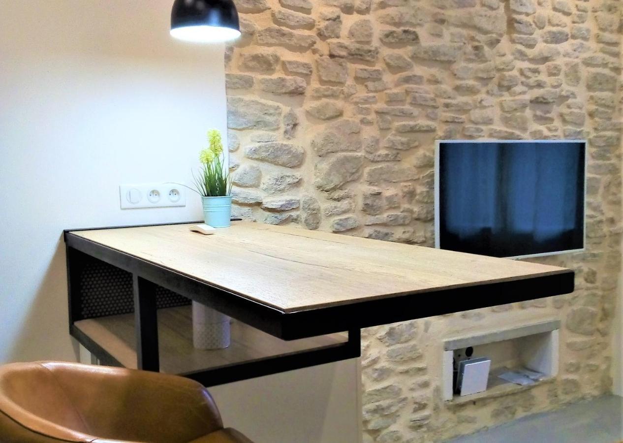 Le Petit Studio - 15 m2 - Centre Ville - Sorgue à 50 m LʼIsle-sur-la-Sorgue Exterior foto